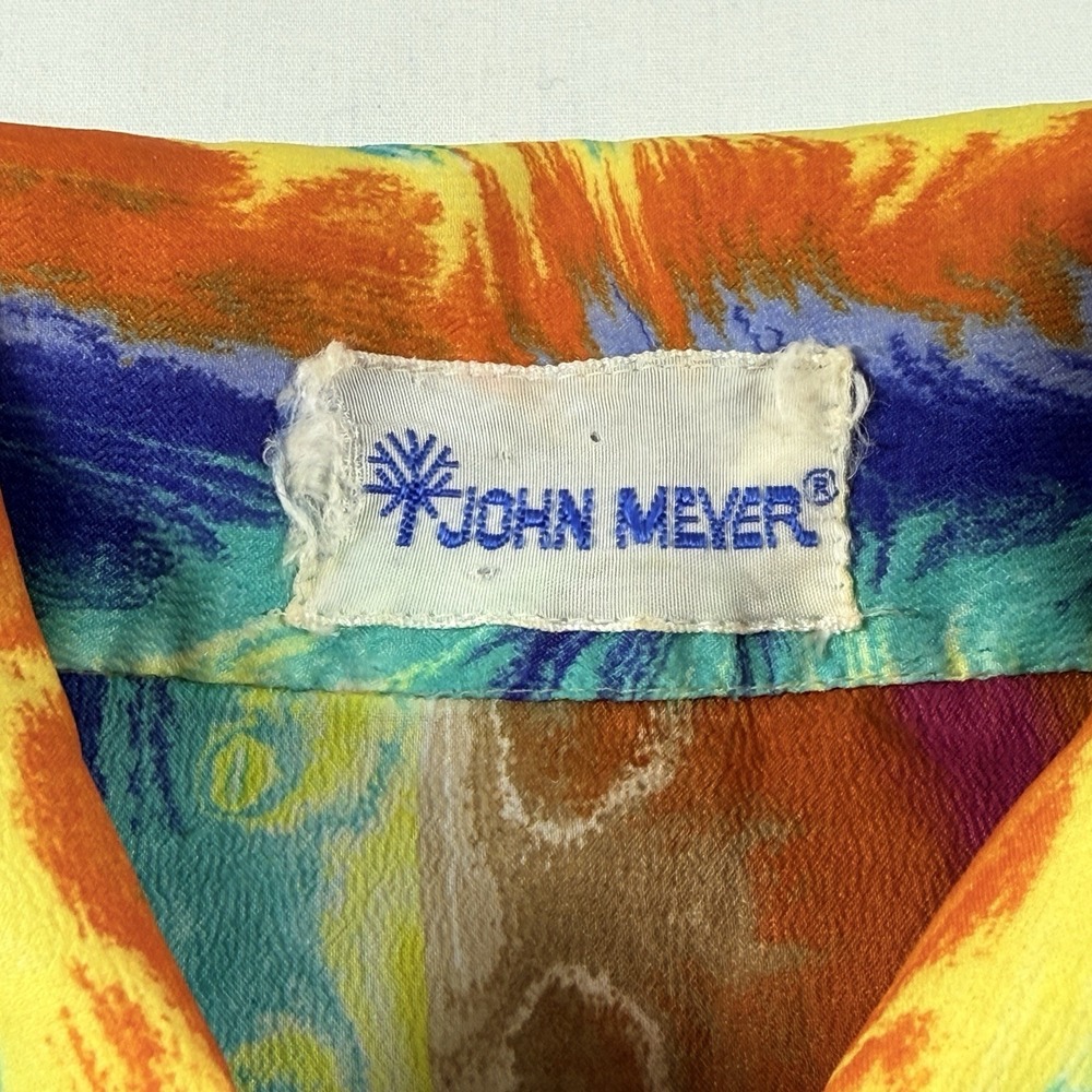 Vintage 70s John Meyer Psychedelic Abstract Art Blouse Womens M Button Up USA - Picture 4 of 15
